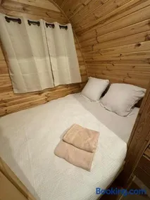 Insolite, Familial en 3 étoiles, Truffe et Spa - Image 1