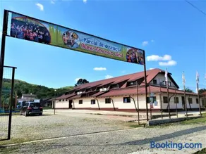 Casa Muscelelor - Image 2