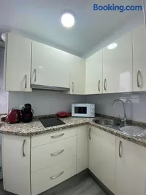 piso junto al hospital macarena - Image 4