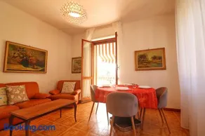 Al Numero 16 - Image 1