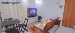 Apartamento com Piscina a 9 Minutos a Pé da Praia! - Image 3