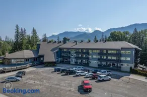 Griz Inn by StayIn - Image 2