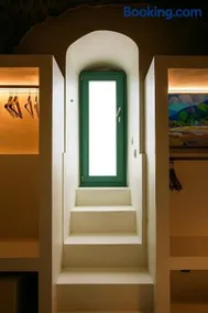 Rosette Apartments - Image 3