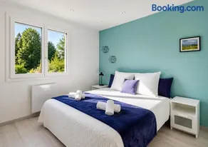 Villa 8 personnes avec piscine chauffée, Jardin de 6000 m2, 25mn de Lyon - Image 3