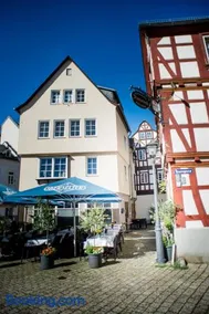 Designapartment im Herzen der Altstadt - 7 Guests - 3 Bedrooms - 2 Bathrooms - Image 1