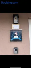 Venus Casa - Image 2