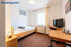 Pension & Gaststätte Zur Salzgrube - Image 5
