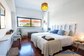 KOPKE 113, local & spacious 2Bed - Image 4