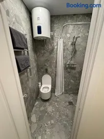13 New Airport Apartment - Image 4