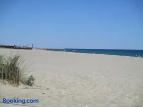 Appartement En Bord De Mer avec piscine - Image 1