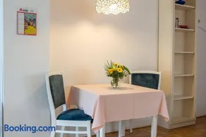 Parma 1-Zimmer-Apartment Pamir - Image 5
