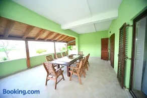 Comfortable Apartment with Sea View - Image 5
