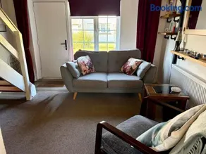 Honeysuckle Cottage - Image 3