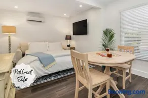 Royal Palms Estate - Image 5