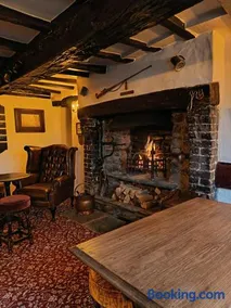 The Black Cockerel Inn - Image 1