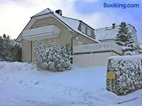 Benedenappartement in Winterberg met uitzicht en balkon - Image 1