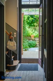 Appartement avec son patio dans centre historique de Bourg - Image 1