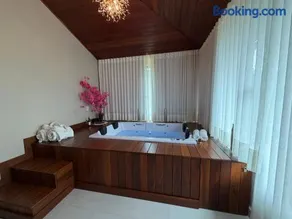 Refúgio Premium nas Montanhas de Alfredo Chaves Refúgio nas Montanhas de Alfredo Chaves com Piscina Jacuzzi Aquecida externa Suite Master com Hidro e Área Gourmet - Image 3