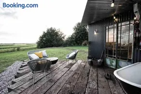 Unique glamping experience near Ely & Cambridge - Image 2