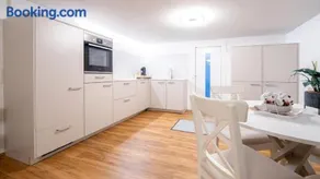 Thunersee Retreat - Image 1