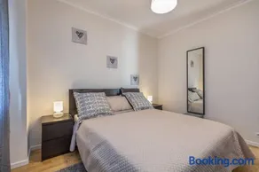 Carvalhosa Apartment - Image 3