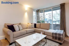 Veeve - Calming Belsize Park Retreat - Image 1
