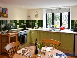 Barn Court Cottage - Image 4