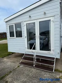 Enzos palace- St Margaret's Holiday Park - Image 4