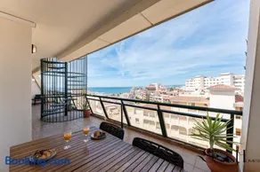 3 Bed Penthouse With Stunning views - Image 2