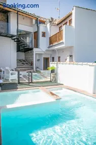 Apartamentos Turísticos La Casa Vieja - Image 4