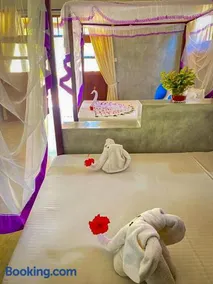 Mangrove Beach Chalets - Image 4