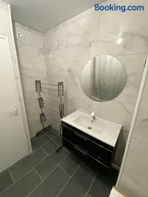Appartement cosy rénové - 20 min de Paris - Image 1