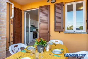 GuestHost - Apartment with Terrace & Parking near the Sea - Image 2