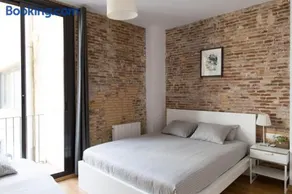 Central Apartment - Image 4
