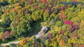 Mt Snow Home with Privacy Hot Tub Firepit - Image 3