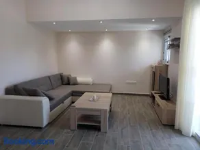 Helios & Elia family apartment - Image 3