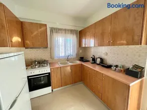 Ammos Luxury Apartments - Image 3