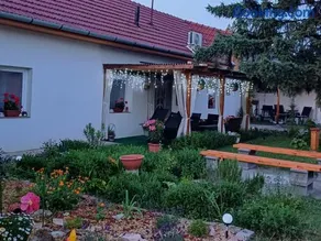 Százszorszép Vendégház - Image 3
