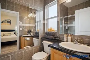 Bright and Comfy 4BR Home Ideal for Families - Image 2