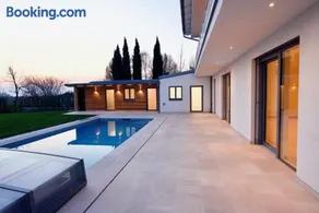 Villa 60, luxuriöse Villa mit Pool, Sauna und großem Garten - Image 4