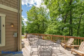 Triple-T Lodge by Railey Vacations - Image 1
