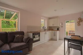 Wood Fire Hot Tub, Near Hadrian's Wall & Hexham - Image 2