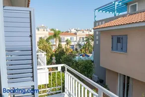 Helios Cottages - Image 3
