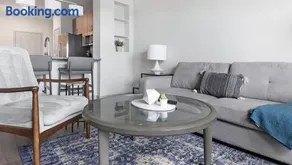 Landing Modern Apartment with Amazing Amenities (ID1239X542) - Image 2