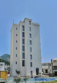 Hotel Kaligrosh - Image 2