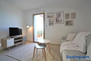 Studio vue montagne centre village parking privé - Image 3