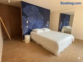 Appartement avec jacuzzi et vue sur Pyramide - Image 2