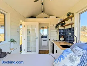 Heathcote Hills Tiny House - Tiny Stays - Image 4