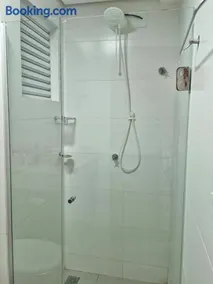 Apartamento bem localizado no centro, próximo ao barreiro - Image 3