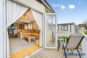 Your Ultimate Holiday Rental at Pevensey Bay - Image 3